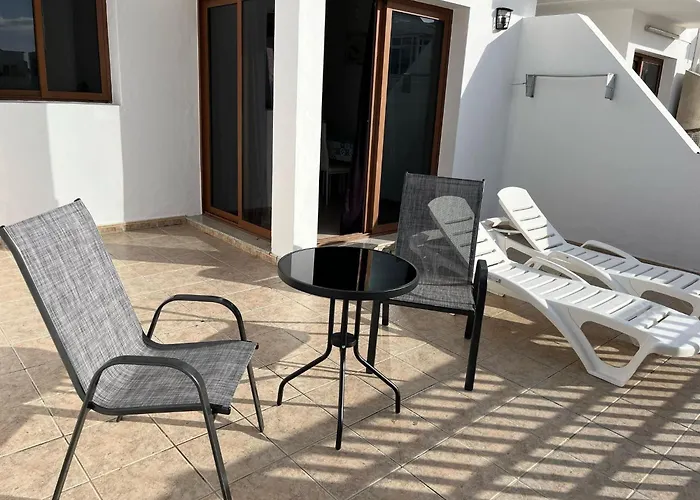 Casa Kari- Happier Than Ever